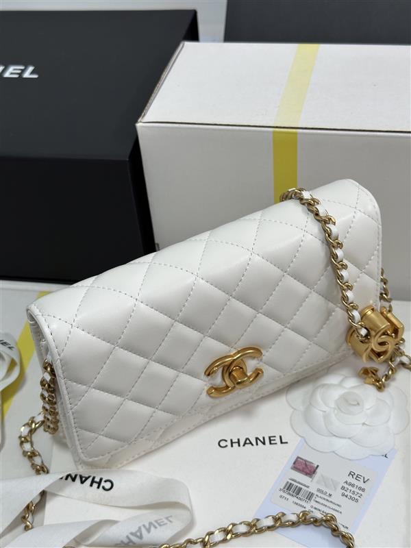 2026127205140720 700